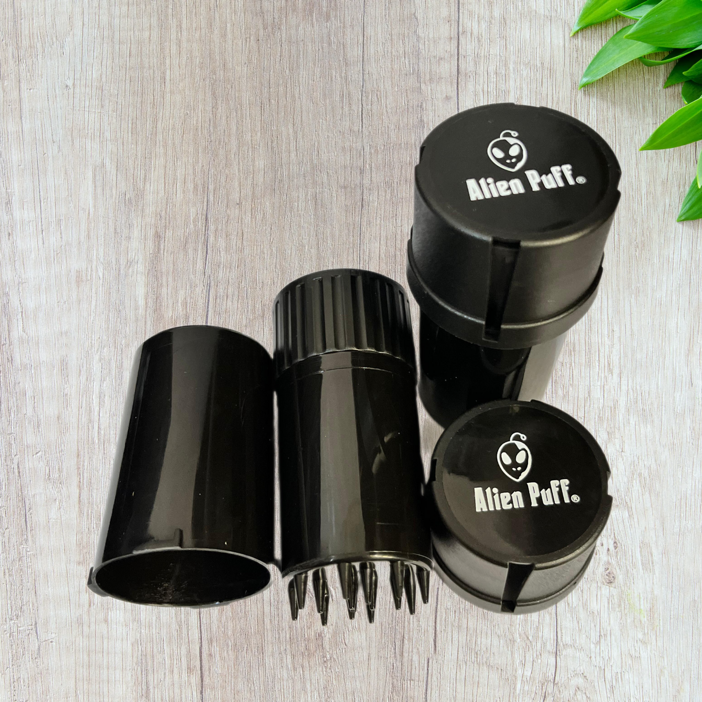 AlienPuff Airtainer Plastic Grinder