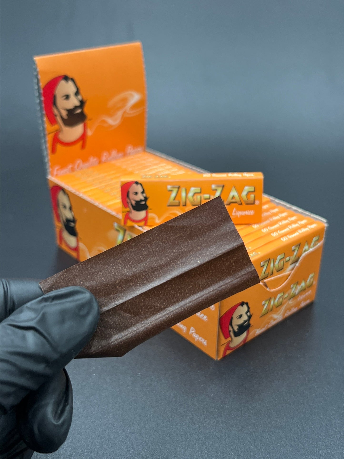 Zig-Zag Liquorice Dark Brown Chocolate Rolling Papers Regular Size