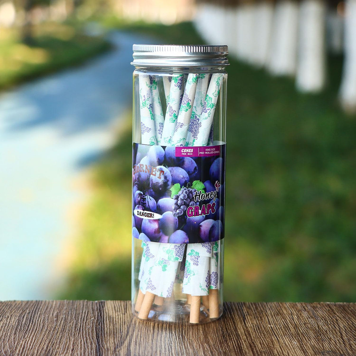 Hornet Flavoured King Size Pre-Rolled Cones - 72pcs - Rolling Paper