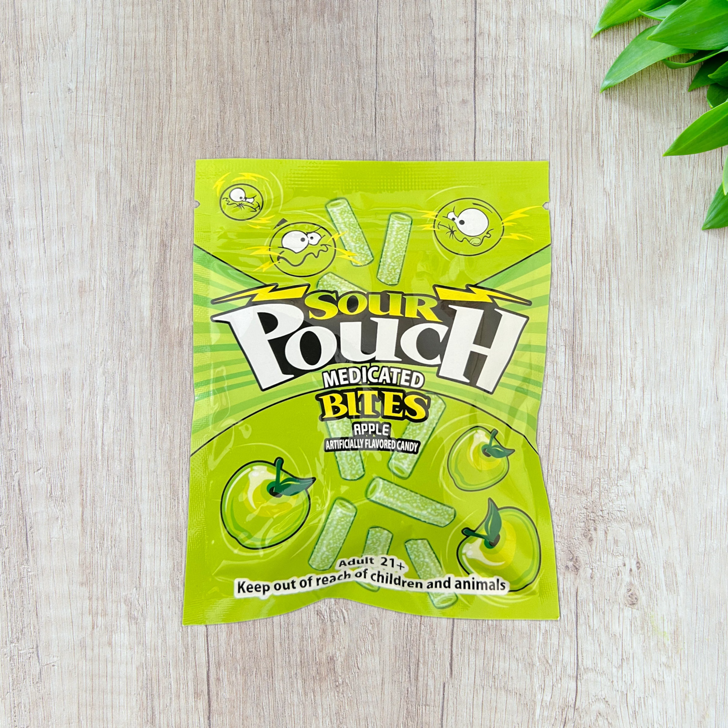 Sour Pouch Medicated Apple Bites Gummies - 1000mg THCA