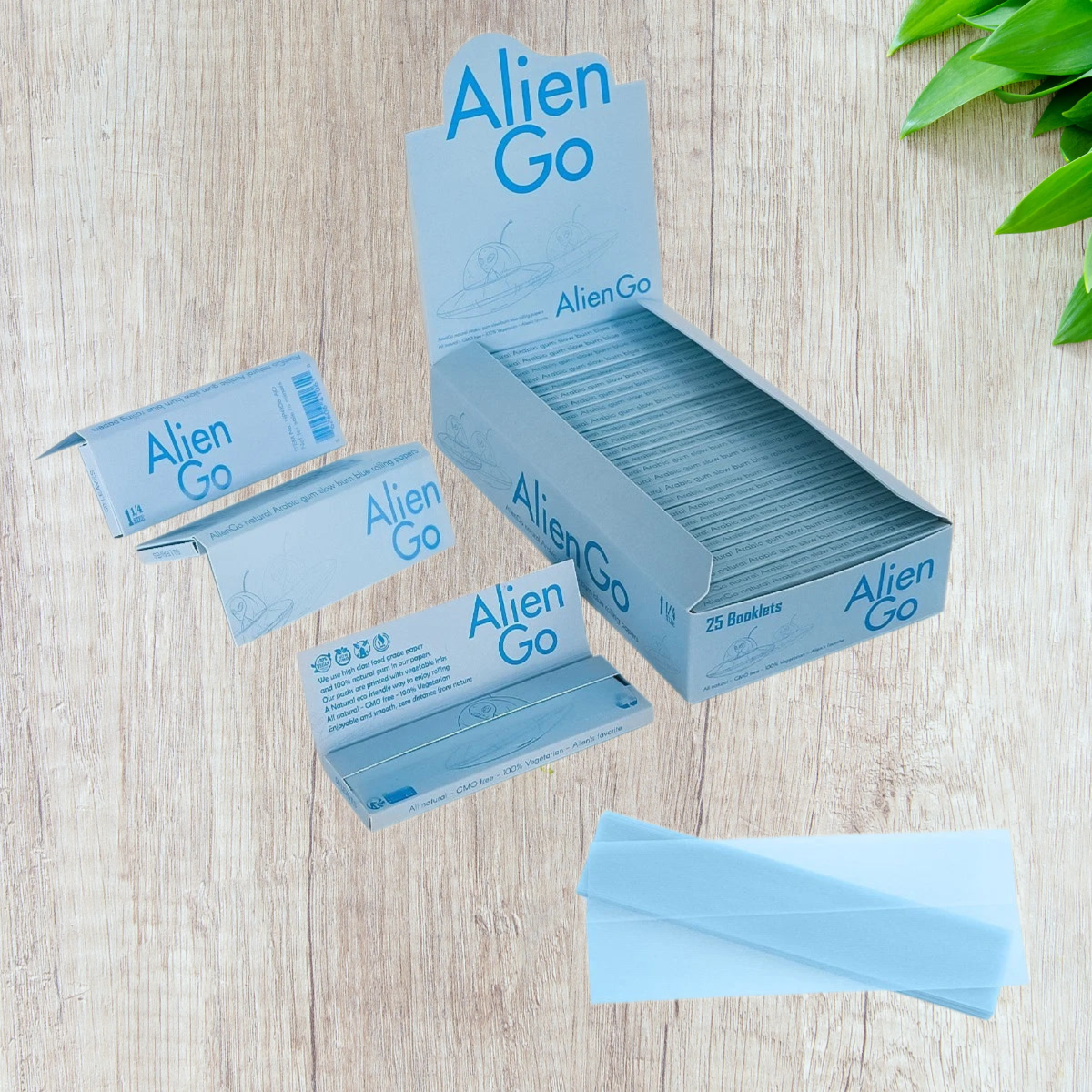 Alien Go Blue Rolling Papers 1 1/4 Size